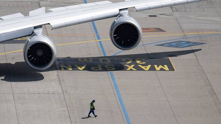 Fin juillet, l'avionneur avait confirmé ses objectifs de livraisons pour l'année: 400 à 450 appareils pour le 737. (KEYSTONE/DPA/Boris Roessler)