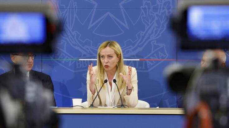 Malgré ce recul surprise du PIB trimestriel, le gouvernement de Giorgia Meloni prévoit toujours une hausse du PIB de 1% pour l'ensemble de l'année.  (EPA/FABIO FRUSTACI)