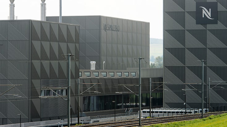 Suite à la découverte de 500 kilos de cocaïne dans les locaux de l&#8217;entreprise Nespresso à Romont en mai 2022, le Ministère public fribourgeois a rendu une ordonnance de suspension contre inconnu le 19 juillet dernier (archives).