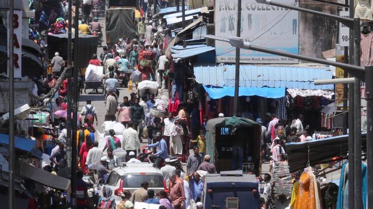 Le nouveau bureau de Chennai servira non seulement des clients proches sur le plan géographique, mais aussi des entreprises sur d'autres marchés clés, notamment les États-Unis, la région Europe, Moyen-Orient, Afrique (Emea) et l'Asie-Pacifique. (EPA/JAGADEESH NV)