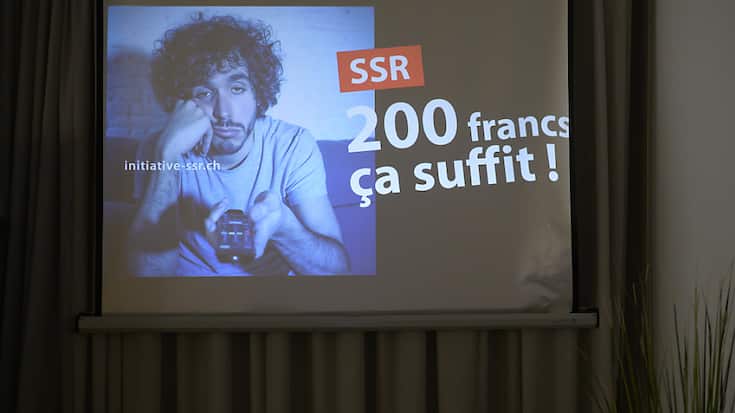 L'initiative de l'UDC et des Jeunes PLR veut abaisser la redevance radio-TV de 335 à 200 francs par an (archives).