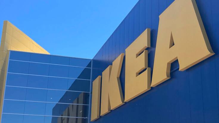Le géant du meuble, qui emploie environ 230'000 employés, a en parallèle engagé des investissements de 4,5 milliards d'euros sur ses plus grands marchés, dont plus de 2 milliards prévus sur trois ans pour ouvrir des points de ventes aux Etats-Unis. (AP Photo/Jeff Chiu)