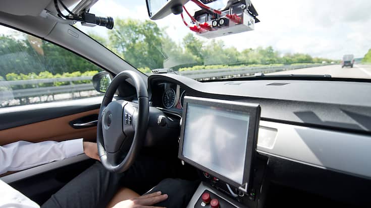 Les conducteurs de véhicules automatisés devront rester prêts à reprendre le volant en tout temps (archives).