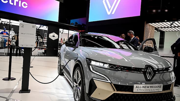 Le groupe au losange a réalisé au troisième trimestre des ventes de 10,5 milliards d'euros (archives).