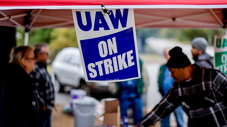 Des milliers d'employés ont fait grève pendant des jours avant qu'un accord soit trouvé.