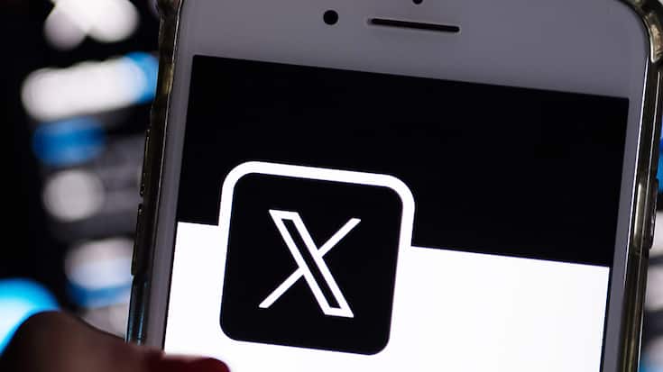 La plateforme X (ex-Twitter), désormais en difficulté financière, ne vaut plus que 20 milliards de dollars (archives).