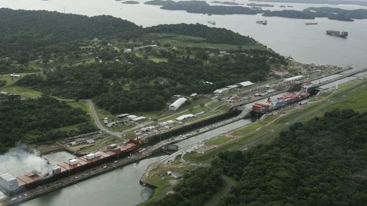 En raison de la sécheresse, l'opérateur du canal de Panama a annoncé mardi réduire encore davantage le nombre de traversées. (archives)