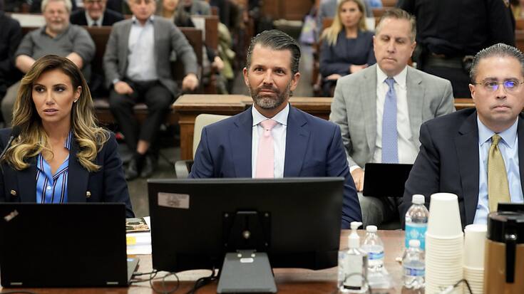 Donald Trump Jr a confirmé son rôle au sommet de la Trump Organization, une myriade de sociétés gérant des gratte-ciel de logements et de bureaux, des hôtels de luxe ou des golfs dans le monde entier.