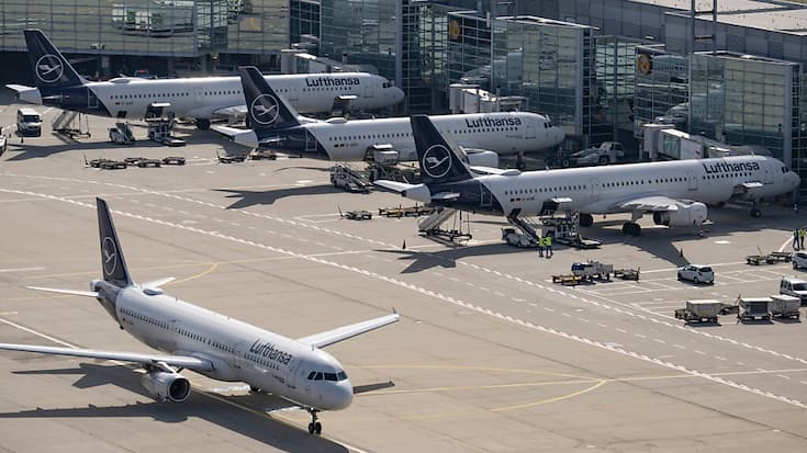 Au terme du trimestre le "plus solide de son histoire en termes de ventes", Lufthansa a dégagé un chiffre d'affaires de 10,3 milliards d'euros, en hausse de 8% sur un an (archives).