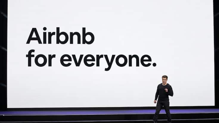 Ce recrutement intervient alors que de nombreuses grandes villes dans le monde veulent limiter les activités d'Airbnb, accusé de faire flamber le coût du logement tout en réduisant l'offre locative (archives).