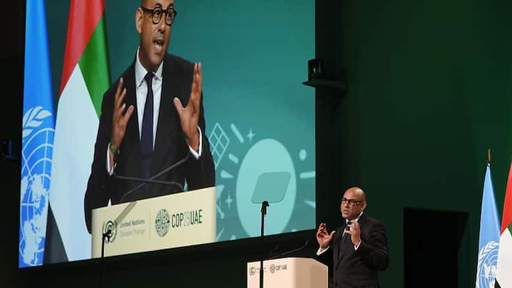 Le responsable Climat de l'ONU Simon Stiell lors de l'ouverture de la COP28 à Dubaï.