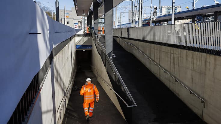 Pour répondre à la hausse de la fréquentation, les CFF vont prolonger et rehausser les quais pour augmenter la capacité et l'accessibilité de la gare.