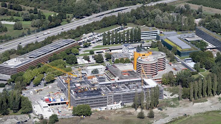Parmi les investissements de l'Hôpital du Valais figure l'extension de l'hôpital de Sion, ici en septembre 2022. (Archives)