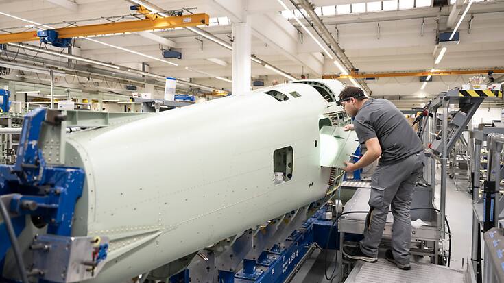 Le Parlement veut assouplir la loi sur le matériel de guerre (illustration).