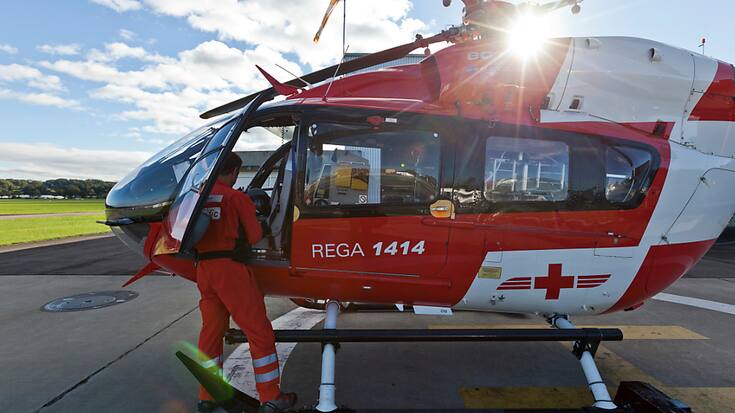 Le nombre de missions effectuées par les équipages de la Rega reflète les conditions météorologiques, mais aussi les habitudes de loisirs et de voyages de la population et des touristes étrangers (archives).