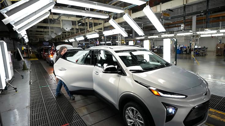 L'américain General Motors a livré près de 2,6 millions de véhicules en 2023 aux Etats-Unis, attribuant ce bond de 14,1% sur un an à une "forte demande" qui lui a permis d'accroître sa part de marché. (archives)