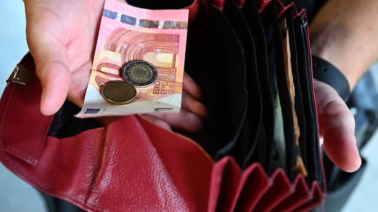 La hausse des prix de l'alimentation (y compris alcool et tabac) s'est infléchie, à 6,1% en décembre, après 6,9% le mois précédent. (KEYSTONE/DPA/Felix Hörhager)
