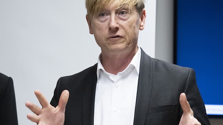 Le Surveillant des prix Stefan Meierhans a mis en ligne en janvier un calculateur de TVA afin de prévenir les hausses de prix cachées dans le cadre de l'augmentation de la TVA (archives).