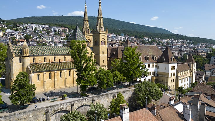 Neuchâtel fait partie des plus grandes villes de Suisse en termes de présence sur les réseaux sociaux (archives).