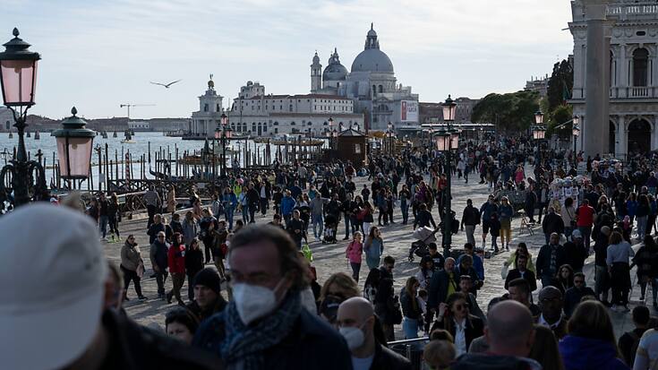 Du 25 avril au 14 juillet, les touristes journaliers devront acheter un billet pour entrer dans la vieille ville de Venise (archives).