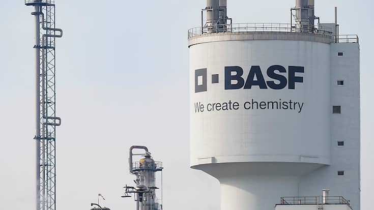 BASF a vu ses marges s'éroder en 2023  en raison d'une importante chute des revenus qui n'a pas pu être compensée par des économies de charges. (archives)