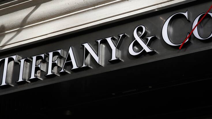 Le groupe de luxe français LVMH, qui détient entre autres Louis Vuitton, Dior, Tiffany et Moët &amp; Chandon, a fait état d'"une nouvelle année record", avec des ventes en hausse de 9% et un bénéfice net qui progresse de 8%. (archives)