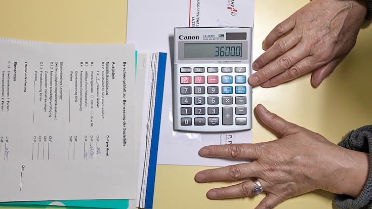 Angoisses existentielles, augmentation des coûts,  perte de prospérité: telles sont actuellement les principales préoccupations de la population suisse selon le "Issues Monitor Switzerland". (photo symbolique)