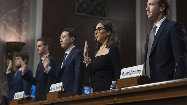 Les patrons de Discord, Snap, TikTok, X et Meta (de gauche à droite) ont été mis sur le gril par les sénateurs américains.