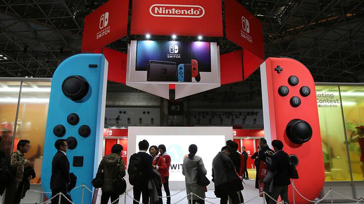 Le groupe table sur un bénéfice opérationnel de 510 milliards de yens, contre 500 milliards de yens jusque-là, ce qui serait une progression de 1,1% sur un an. (AP Photo/Koji Sasahara)