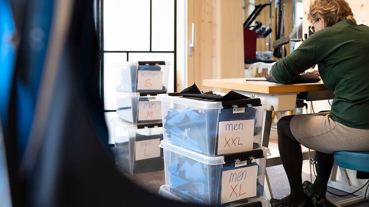 Côté emploi, les entreprises avancent la difficulté de trouver du personnel. (KEYSTONE/Gaetan Bally)