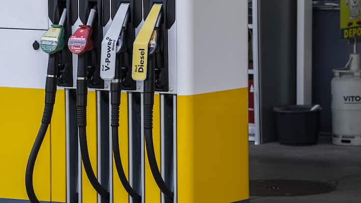 En terme de produits, les carburants pour le transport poussent la demande. (KEYSTONE/Martial Trezzini)