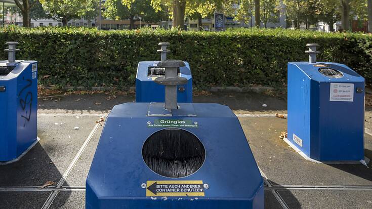 La collecte des déchets en vue de les recycler restera en mains publiques (archives).