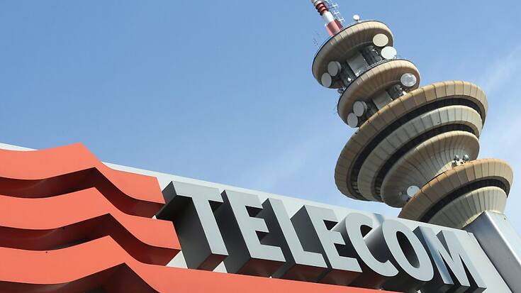 Telecom Italia (TIM) compte réduire sa dette nette ajustée à environ 7,5 milliards d'euros fin 2024, grâce à la cession de son réseau fixe au fonds d'investissement américain KKR. (archives)