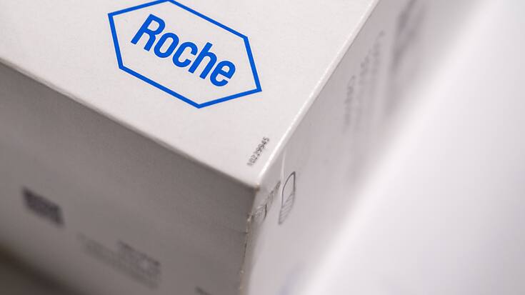 Les responsables de Roche sont enfin appelés à considérer contraignant le vote des actionnaires sur le rapport de durabilité et non plus consultatif. (KEYSTONE/Urs Flueeler) .