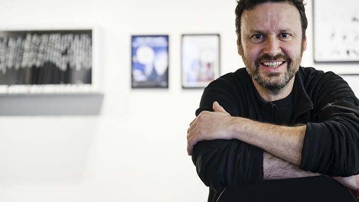 Le dessinateur de presse Pierre-Olivier Comment, dit Pitch, collabore entre autres avec Vigousse, Le Matin Dimanche, Heidi.news et Le Quotidien Jurassien.