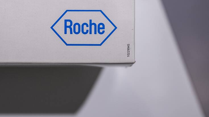 Roche promettait alors de traiter les collaborateurs du site avec "attention et compassion" tout au long du processus de vente. (KEYSTONE/Urs Flueeler) .