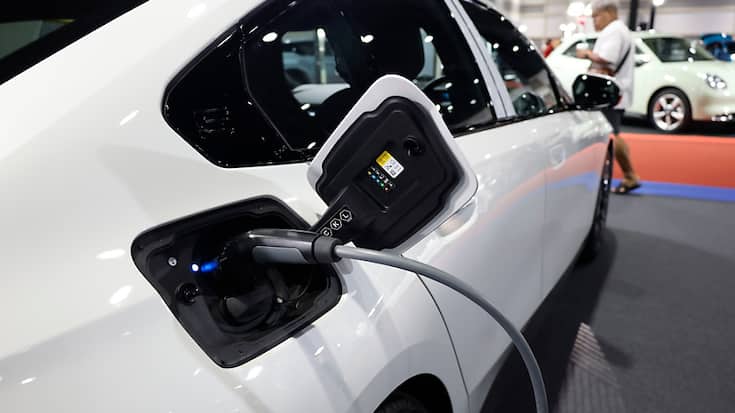Les immatriculations de voitures électriques ont progressé en volume en février en Europe, comme l'ensemble du marché  par rapport à un mois de février 2023 encore freiné par les pénuries de pièces électroniques (archives).