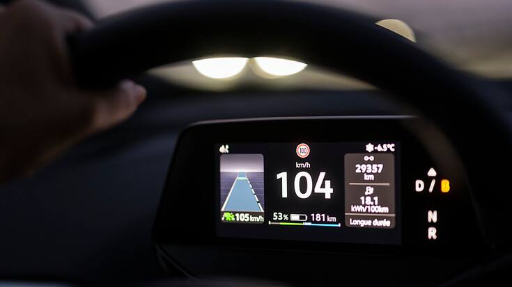 A partir du 1er avril, les nouvelles voitures devront être équipées d'un système d'assistance à la conduite et d'un enregistreur de données d'accident. (Photo d'archives)