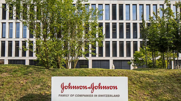 Avec cette opération, Johnson & Johnson élargira son portefeuille "à deux des segments d'intervention cardiovasculaire les plus dynamiques et innovants: la maladie coronarienne et la maladie artérielle périphérique", précise le communiqué. (KEYSTONE/Gaetan Bally)