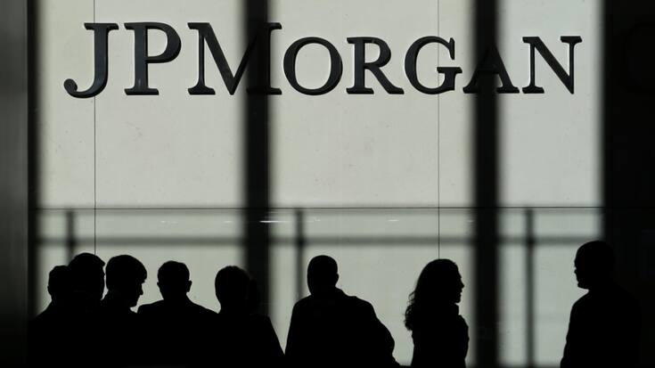 JPMorgan Chase a enregistré des résultats trimestriels meilleurs qu'attendu par le marché. L'établissement américain a tiré profit des commissions perçues dans la gestion d'actifs et la banque d'investissement, mais s'inquiète d'une inflation persistante. (archives)