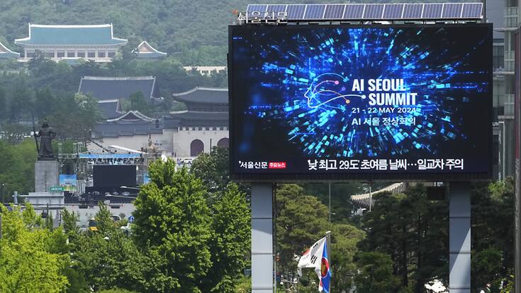 Plusieurs entreprises mondiales d'intelligence artificielle (IA), dont les représentants sont réunis à Séoul, ont pris des engagements pour assurer le développement en toute sécurité de cette science.
