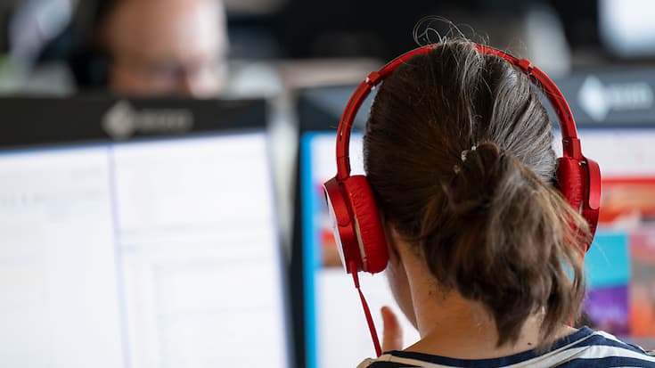 Le secteur ICT regroupe les techniques de l'informatique, de l'audiovisuel, des multimédias, d'Internet et des télécommunications. La part de femmes y est très faible (image symbolique).