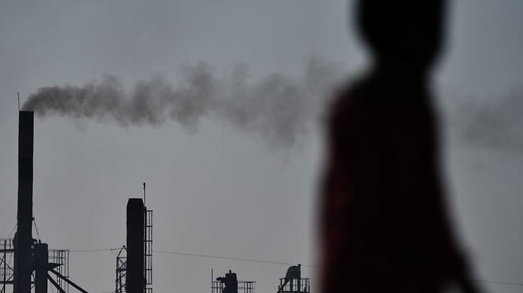 L'ONG Corporate Accountability affirme que des grands noms comme Disney, Volkswagen ou encore Air France font partie des firmes qui investissent fortement dans des crédits carbone probablement sans valeur. (archives)