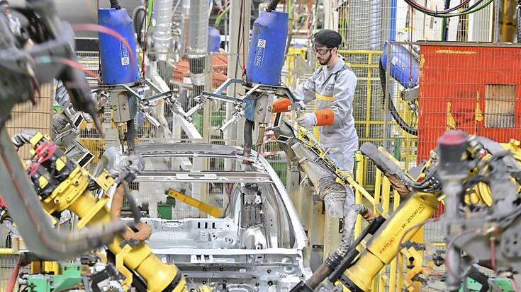 Horse va concevoir, produire et vendre des moteurs, transmissions ou batteries pour les voitures thermiques et hybrides, qui représentent encore la quasi-totalité des ventes hors d'Europe et de Chine. (archives)