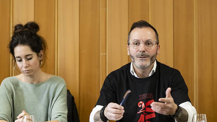 Léa Petitjean-Gisiger et Jack Aubry, membres de l'association Citoyens responsables Jura, dénoncent un projet expérimental et dangereux.