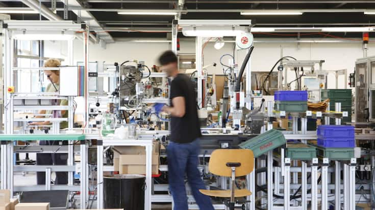 Dans l'ensemble, l'emploi a en effet continué de progresser au premier trimestre, comme le montrent les chiffres récents de l'Office fédéral de la statistique (OFS). (KEYSTONE/Mara Truog)