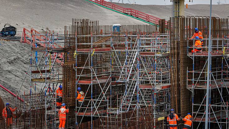 C'est notamment sur la construction que les commissions cantonales ont ciblé leurs contrôles, tant pour la sous-enchère que pour le travail au noir (Photo d'illustration).