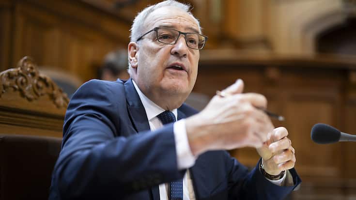 La loi sur les cartels sera modernisée, mais sans aller trop loin. Le ministre de l'économie Guy Parmelin a obtenu gain de cause mardi au Conseil des Etats
