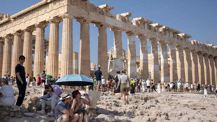 Comme à l'été 2023, durant deux semaines, l'Acropole d'Athènes a été fermée durant 5 heures à cause de la canicule, qui n'est encore jamais arrivée si tôt que cette année (Archives).