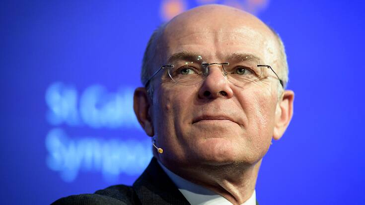 Zurich Insurance, dirigé par le CEO Mario Greco, veut racheter jusqu'à 1,1 milliard de francs d'actions (archives).